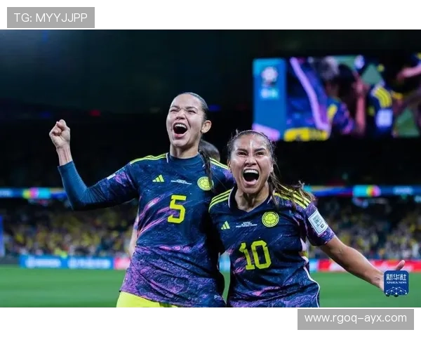 哥伦比亚队惊艳表现引关注，关键进球助球队挺进淘汰赛